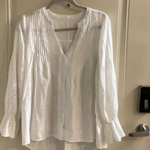 White Cotton Blouse, pleated front, eyelet sleeve with ruffle.Size small